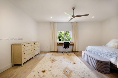Touwnhouse à vendre à Miami, Floride: 3 chambres, 222.97 m2 № 2170734 - photo 14