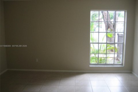 Снять в аренду кондоминиум в Майами, Флорида 1 спальня, 65.87м2, № 2004239 - фото 6