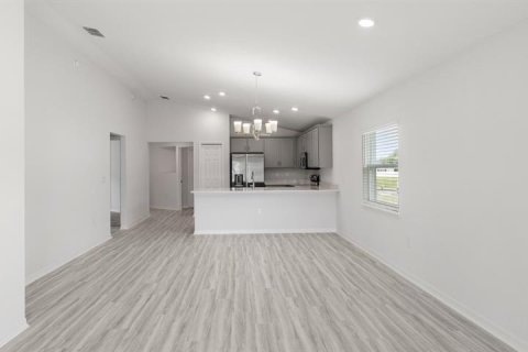 Casa en venta en Ocala, Florida, 3 dormitorios, 137.4 m2 № 1420604 - foto 9