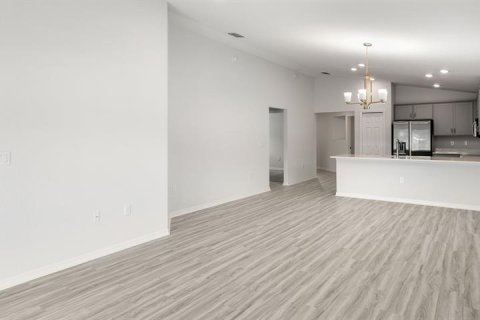 Casa en venta en Ocala, Florida, 3 dormitorios, 137.4 m2 № 1420604 - foto 4