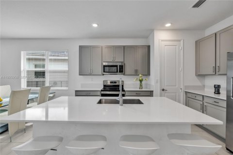Casa en venta en Deerfield Beach, Florida, 2 dormitorios, 147.71 m2 № 1984331 - foto 10
