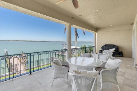 Villa ou maison à vendre à Treasure Island, Floride: 4 chambres, 406.17 m2 № 1585498 - photo 18