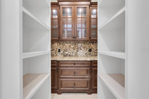 Villa ou maison à vendre à Treasure Island, Floride: 4 chambres, 406.17 m2 № 1585498 - photo 30