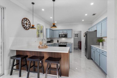 Villa ou maison à vendre à Davenport, Floride: 5 chambres, 213.58 m2 № 2148245 - photo 8