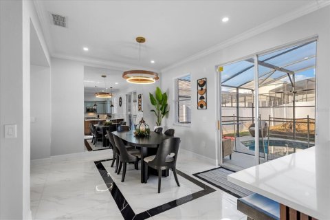Villa ou maison à vendre à Davenport, Floride: 5 chambres, 213.58 m2 № 2148245 - photo 5