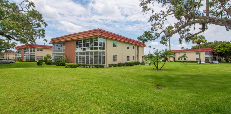 Condo à Vero Beach, Floride, 2 chambres № 2181585