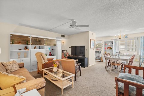 Copropriété à vendre à Vero Beach, Floride: 2 chambres, 92.9 m2 № 2181585 - photo 11