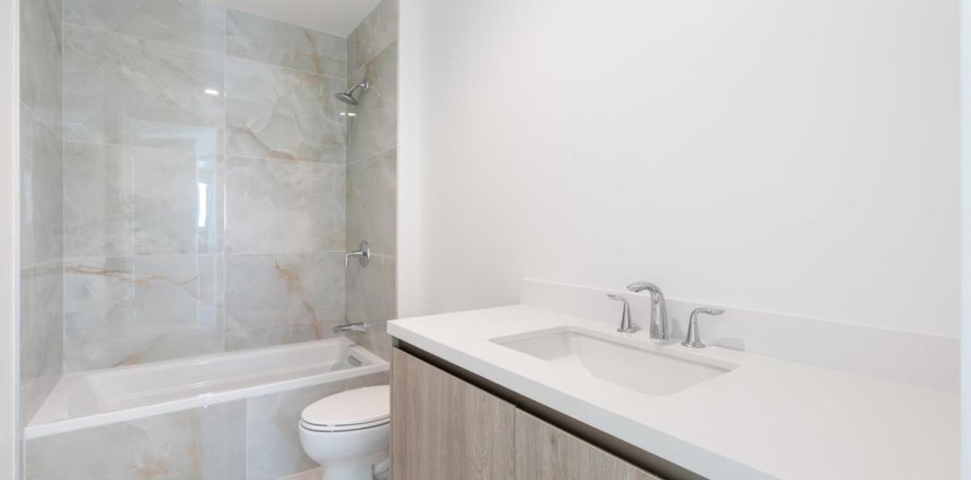 Condominio en Boca Raton, Florida, 3 dormitorios № 1216044