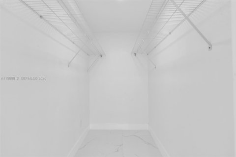 Villa ou maison à vendre à North Miami, Floride: 4 chambres, 127.18 m2 № 2085521 - photo 11