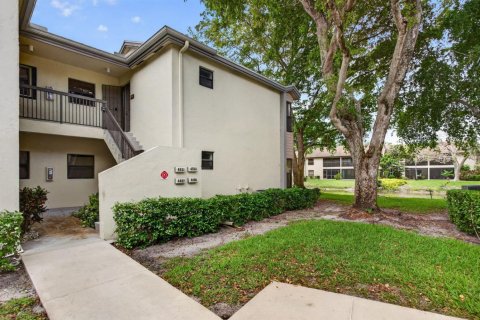 Condo in Coconut Creek, Florida, 2 bedrooms  № 2245604