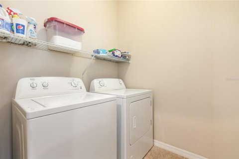 House in Bradenton, Florida 2 bedrooms, 141.58 sq.m. № 1844902 - photo 21