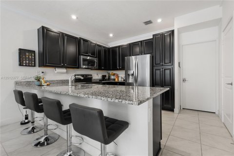 Adosado en venta en Homestead, Florida, 3 dormitorios, 142.14 m2 № 2076146 - foto 7
