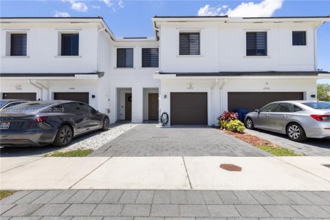 Adosado en venta en Homestead, Florida, 3 dormitorios, 142.14 m2 № 2076146 - foto 22