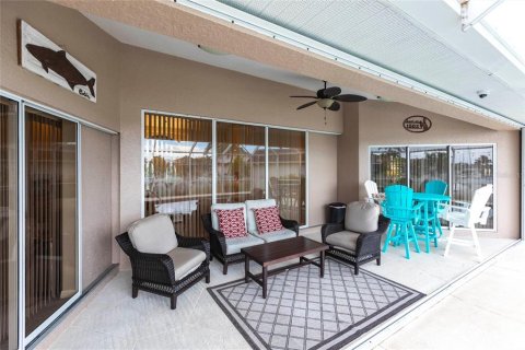 House in Punta Gorda, Florida 3 bedrooms, 255.67 sq.m. № 1907908 - photo 26