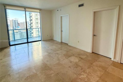 Copropriété à louer à Miami, Floride: 1 chambre, 87.79 m2 № 2022208 - photo 16