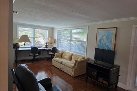 Villa ou maison à louer à Seminole, Floride: 2 chambres, 130.06 m2 № 2388145 - photo 22