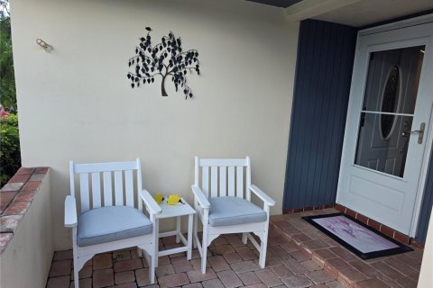 Villa ou maison à louer à Seminole, Floride: 2 chambres, 130.06 m2 № 2388145 - photo 6