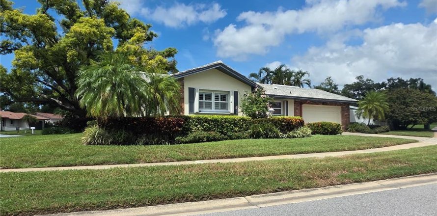 Villa ou maison à Seminole, Floride 2 chambres, 130.06 m2 № 2388145