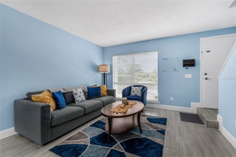 Townhouse in Altamonte Springs, Florida 2 bedrooms, 89.74 sq.m. № 1760525 - photo 18