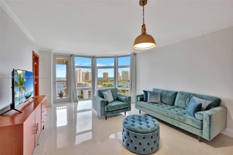 Copropriété à louer à Aventura, Floride: 1 chambre, 84.82 m2 № 1957091 - photo 7