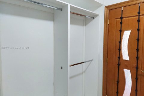 Copropriété à louer à Aventura, Floride: 1 chambre, 84.82 m2 № 1957091 - photo 19