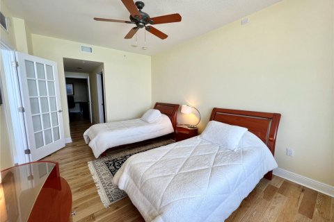 Condo in Hollywood, Florida, 2 bedrooms  № 2173163 - photo 28