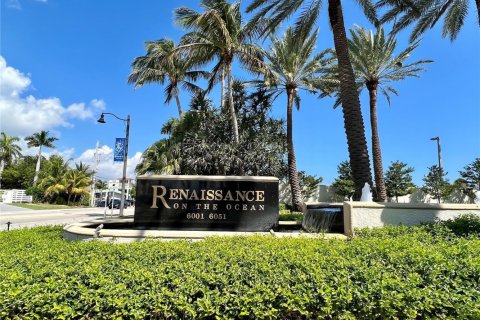 Condo in Hollywood, Florida, 2 bedrooms  № 2173163 - photo 10