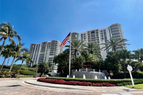 Condo in Hollywood, Florida, 2 bedrooms № 2173163