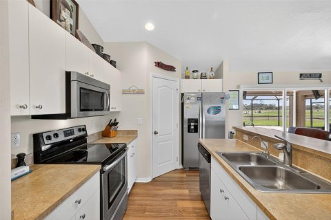 House in Lehigh Acres, Florida 3 bedrooms, 154.78 sq.m. № 1807925 - photo 11