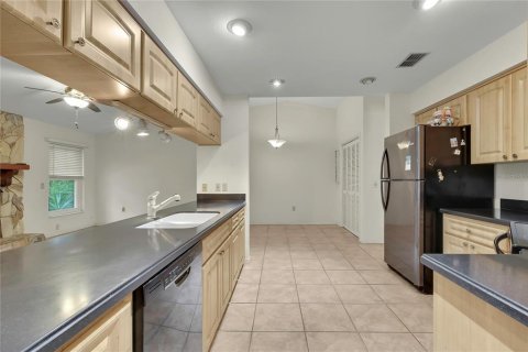 Casa en venta en Homosassa, Florida, 3 dormitorios, 199.46 m2 № 2195781 - foto 22