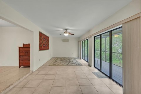 Casa en venta en Homosassa, Florida, 3 dormitorios, 199.46 m2 № 2195781 - foto 24