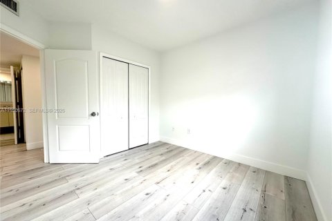 Appartement à louer à Miami, Floride: 3 chambres, 112.23 m2 № 2006977 - photo 18