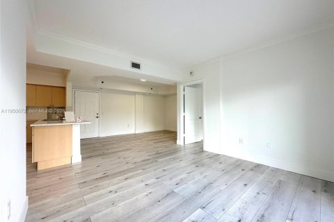 Appartement à louer à Miami, Floride: 3 chambres, 112.23 m2 № 2006977 - photo 4