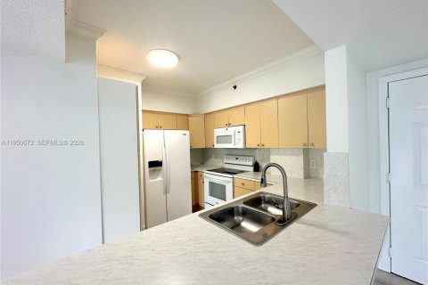 Appartement à louer à Miami, Floride: 3 chambres, 112.23 m2 № 2006977 - photo 7