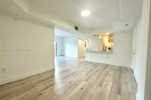 Appartement à louer à Miami, Floride: 3 chambres, 112.23 m2 № 2006977 - photo 5