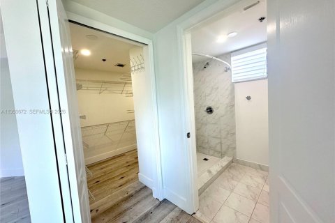 Appartement à louer à Miami, Floride: 3 chambres, 112.23 m2 № 2006977 - photo 13