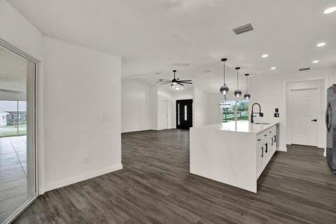Villa ou maison à vendre à Spring Hill, Floride: 3 chambres, 165.18 m2 № 2203466 - photo 11