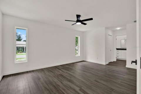 Villa ou maison à vendre à Spring Hill, Floride: 3 chambres, 165.18 m2 № 2203466 - photo 14