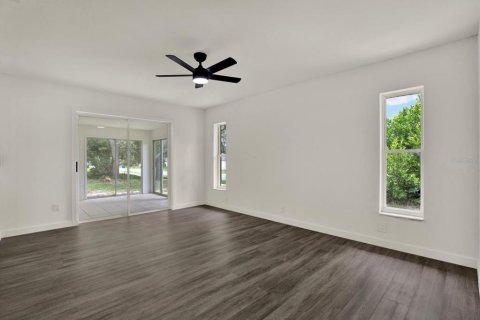 Villa ou maison à vendre à Spring Hill, Floride: 3 chambres, 165.18 m2 № 2203466 - photo 13