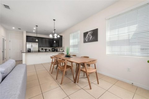Adosado en venta en Kissimmee, Florida, 3 dormitorios, 148.83 m2 № 1525288 - foto 17