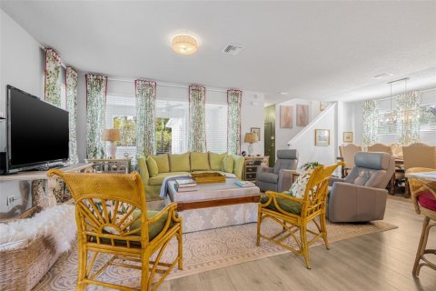 Casa en venta en Saint Petersburg, Florida, 3 dormitorios, 241.55 m2 № 1843089 - foto 9