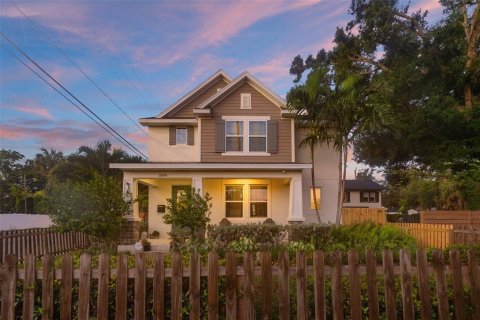 Casa en venta en Saint Petersburg, Florida, 3 dormitorios, 241.55 m2 № 1843089 - foto 2