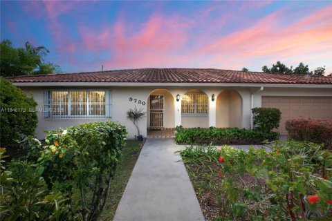 Купить виллу или дом в Майами, Флорида 3 спальни, 202.62м2, № 2005662 - фото 2