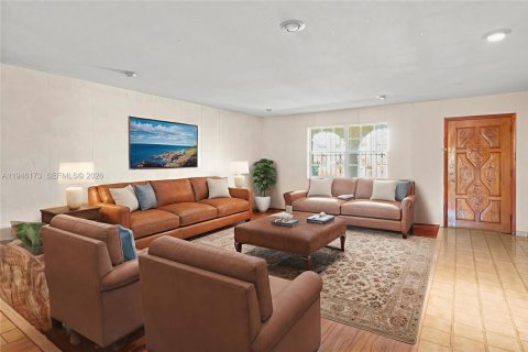 Купить виллу или дом в Майами, Флорида 3 спальни, 202.62м2, № 2005662 - фото 7