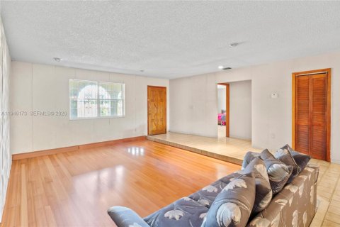 Купить виллу или дом в Майами, Флорида 3 спальни, 202.62м2, № 2005662 - фото 8