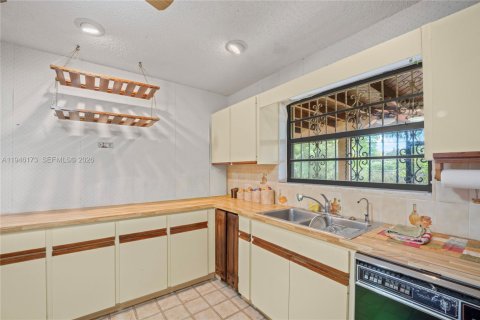 Купить виллу или дом в Майами, Флорида 3 спальни, 202.62м2, № 2005662 - фото 28