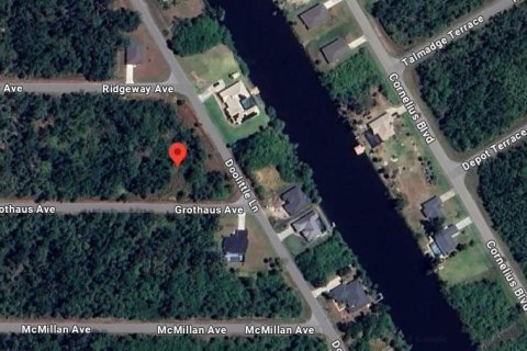 Terreno en Port Charlotte, Florida № 2206385
