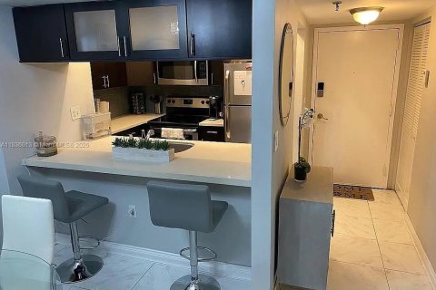 Copropriété à vendre à Miami, Floride: 1 chambre, 53.42 m2 № 1821802 - photo 3