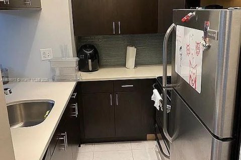 Copropriété à vendre à Miami, Floride: 1 chambre, 53.42 m2 № 1821802 - photo 4