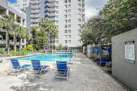 Copropriété à vendre à Miami, Floride: 1 chambre, 53.42 m2 № 1821802 - photo 15